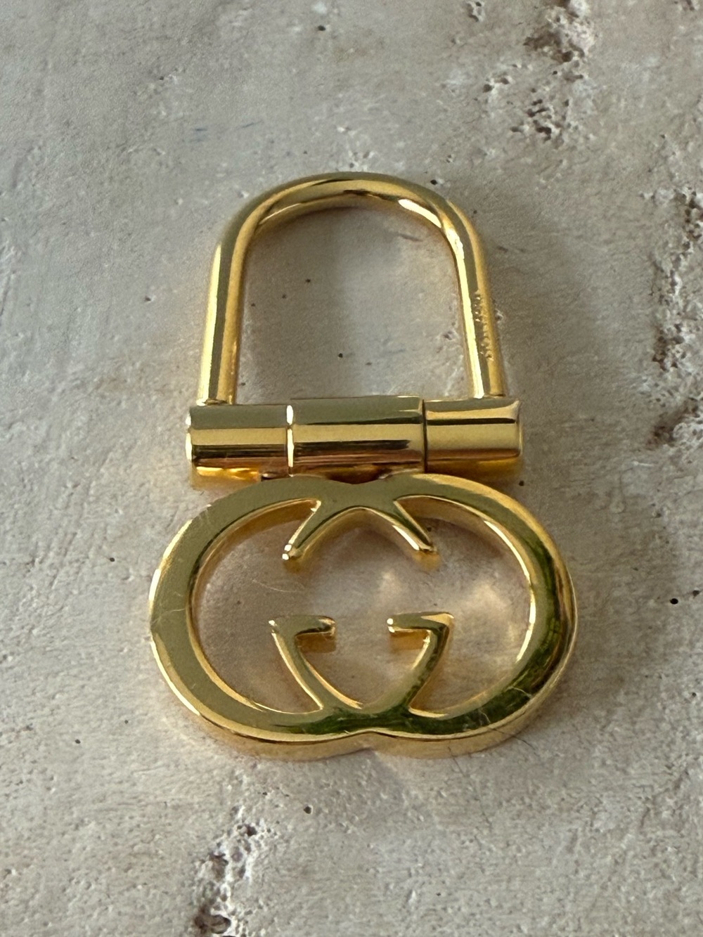 Gucci Gold Interlocking GG Key Ring - Picture 3 of 4